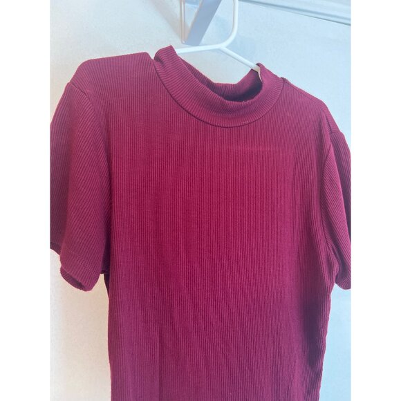 Bozzolo Ribbed Knit Short Sleeve Mock Neck Top In Burgundy - Size S - Picture 2 of 4